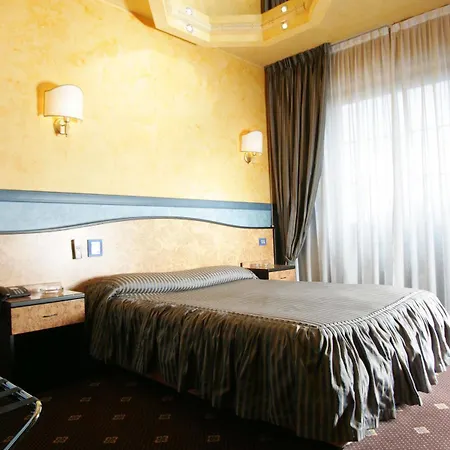 Hotel Ranch *